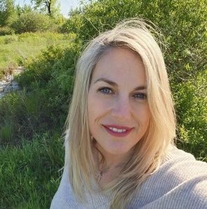 Meet your Posher, Sara